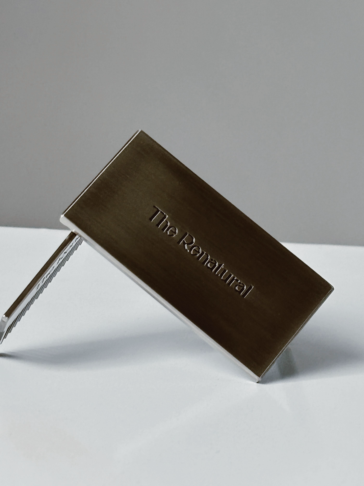 The Mirror Comb